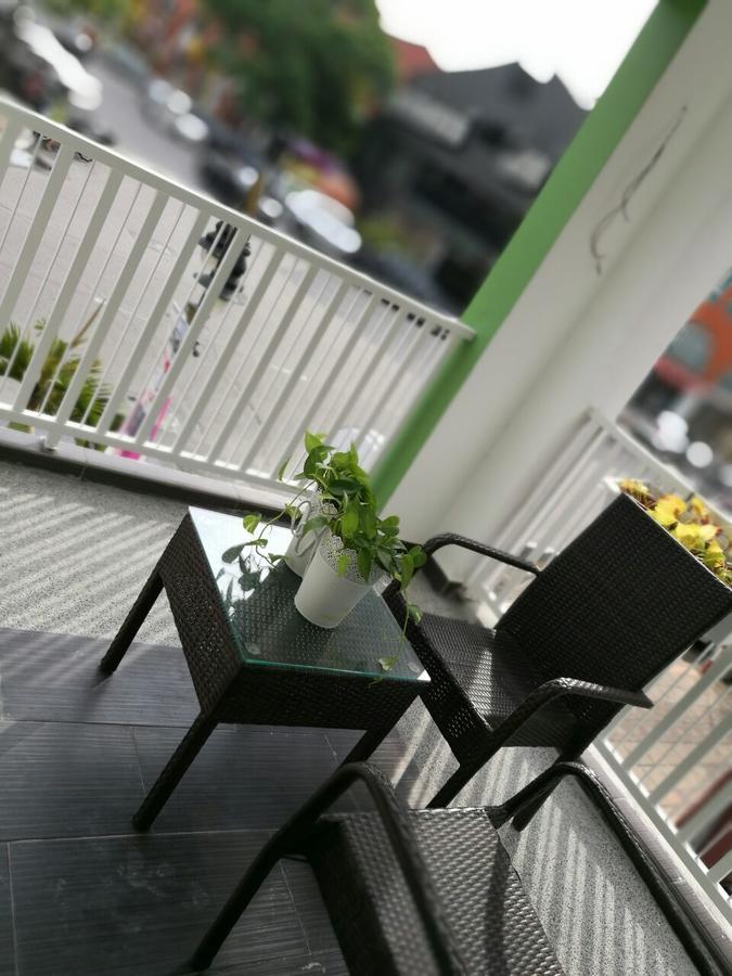 Coffea Garden Cafe & Stay Малакка Экстерьер фото