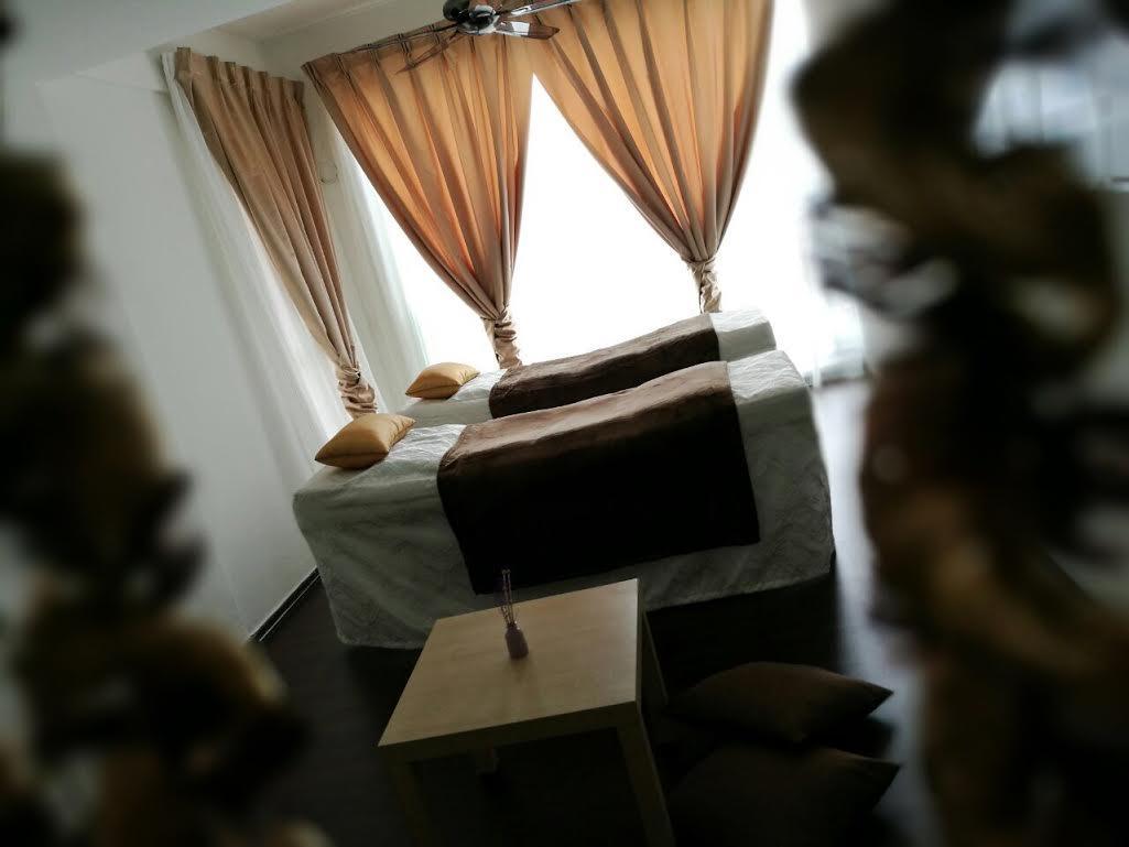 Coffea Garden Cafe & Stay Малакка Экстерьер фото